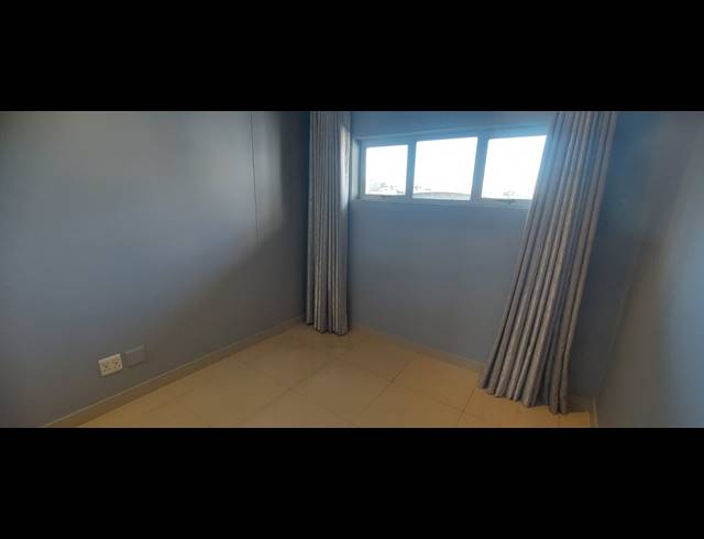 2 BEDROOM APARTMENT FOR SALE IN UMHLANGA RIDGE